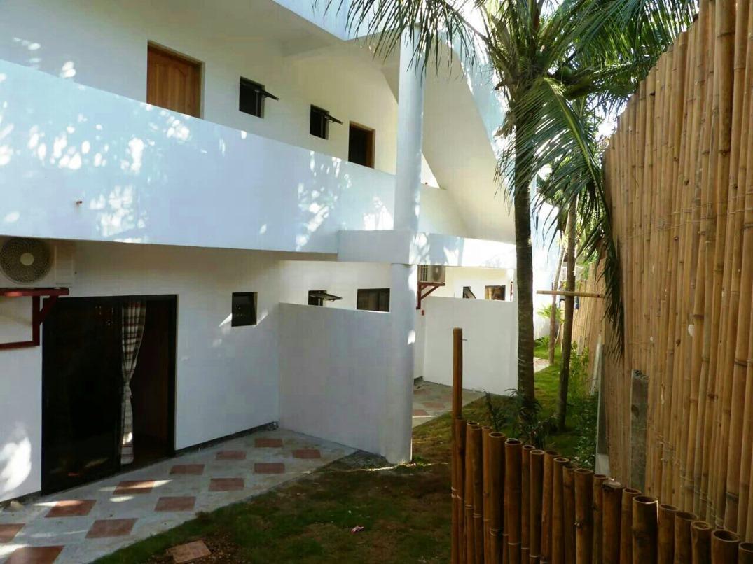 Sulu Sea Boutique