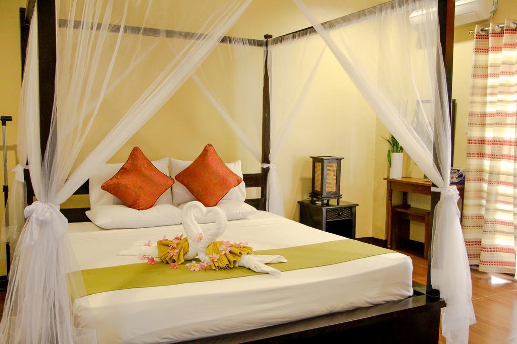 Sulu Sea Boutique